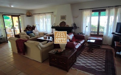 Magnificent villa with beautiful views and privacy in Sierra  Altea Golf.